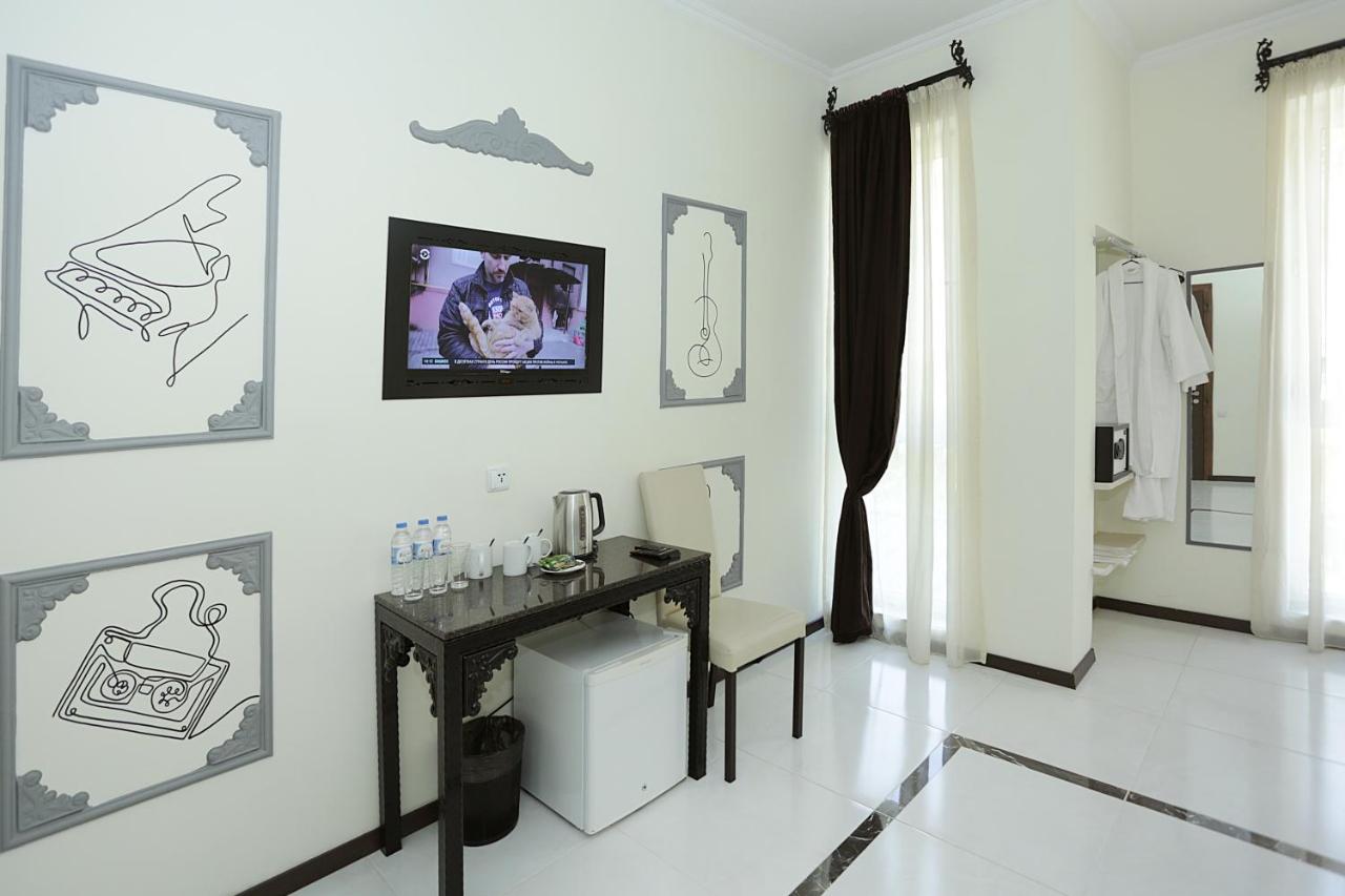 The One Boutique Hotel Тбилиси Екстериор снимка