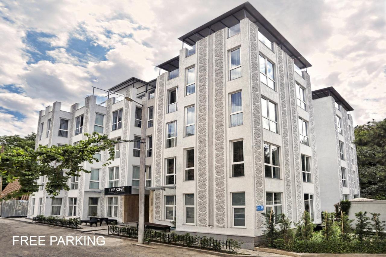 The One Boutique Hotel Тбилиси Екстериор снимка