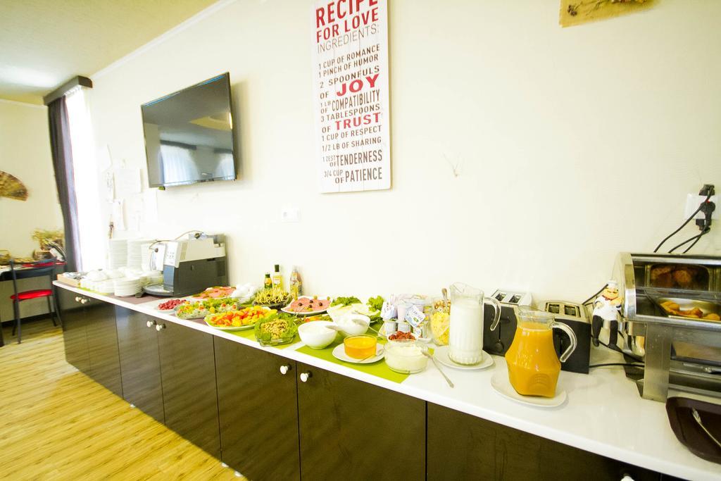 The One Boutique Hotel Тбилиси Екстериор снимка