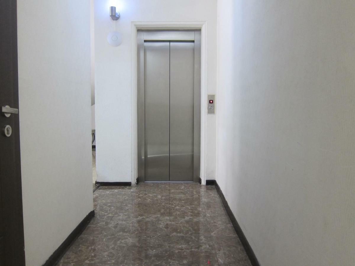 The One Boutique Hotel Тбилиси Екстериор снимка